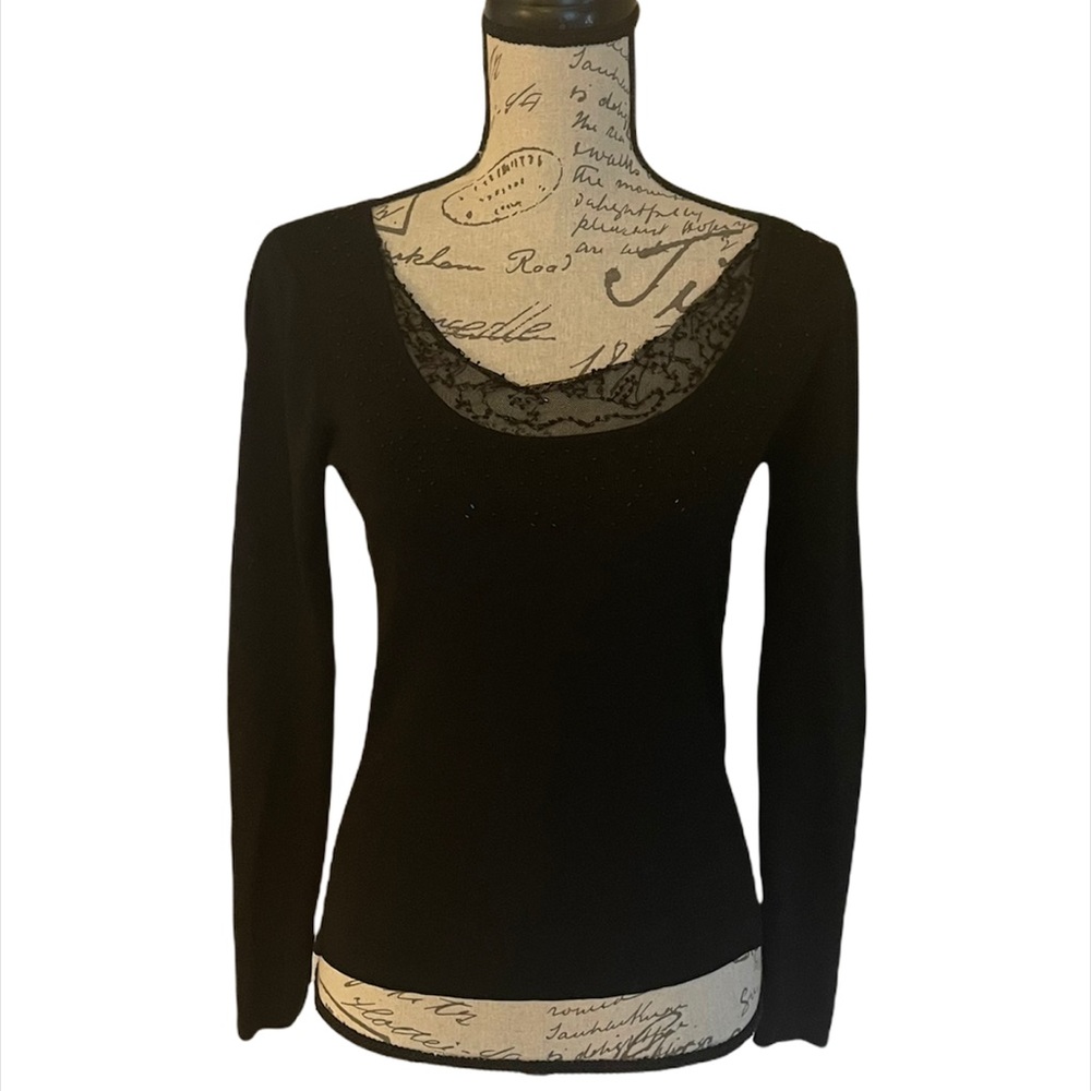 Michelle Nicole Top